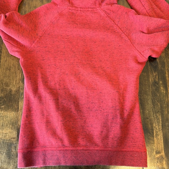 Nike hoodie. - Picture 6 of 7